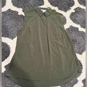 Near new! Athleta Dark Green/olive Sleeveless Blouse.
